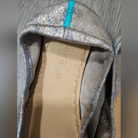 Limited Edition Tieks Love Potion Flats - Picture 4 of 10